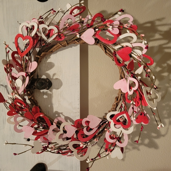 Other - Heartfelt Holiday Wreath - Red, Pink, White